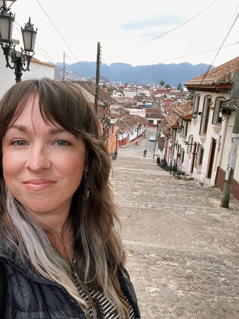 Jess Mosley traveling